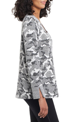 Tribal Long Sleeve V Neck Top with Reverse Details Black