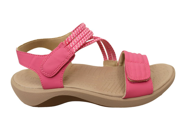 Homyped Niche Strap Over Slide Sandal in Hot Pink Size 7