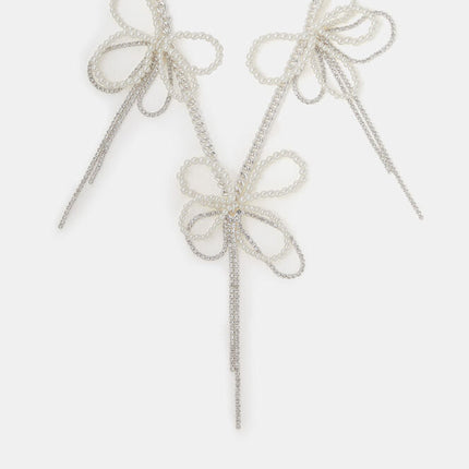 Faux Pearl and Bow Chain Necklace