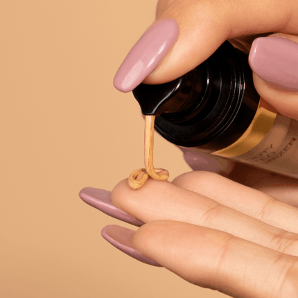 Napoleon Perdis Off Duty Tinted Moisturizer Light/Med