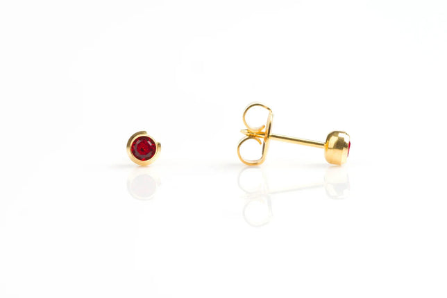 Adnohr Sys75 24ct Gold Plated Ear Piercing Stud With 4mm Ruby Bezel