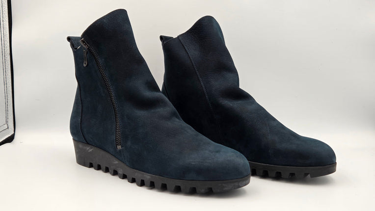Arche Lomage Navy Ankle Boot