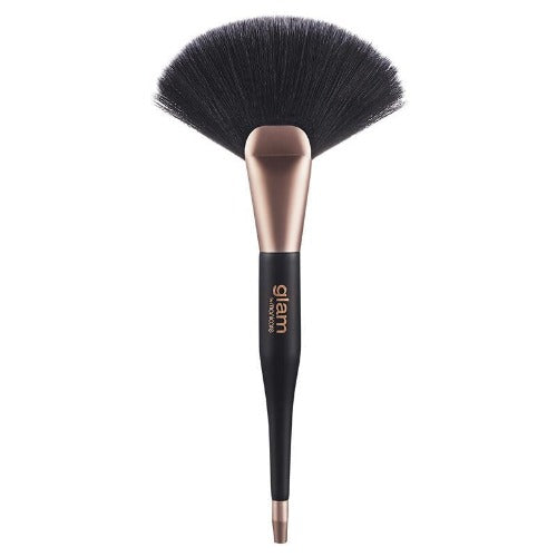 Manicare Glam Highlight/Contour Fan Brush - OhYouLuckyDuck.com.au