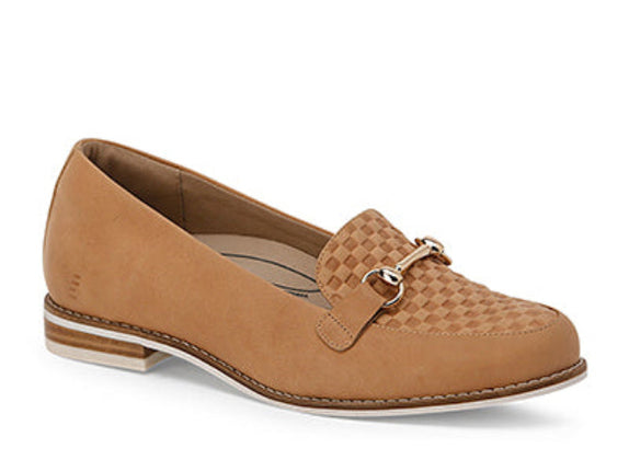 Homyped Empress Loafer in Latte Size 7.5
