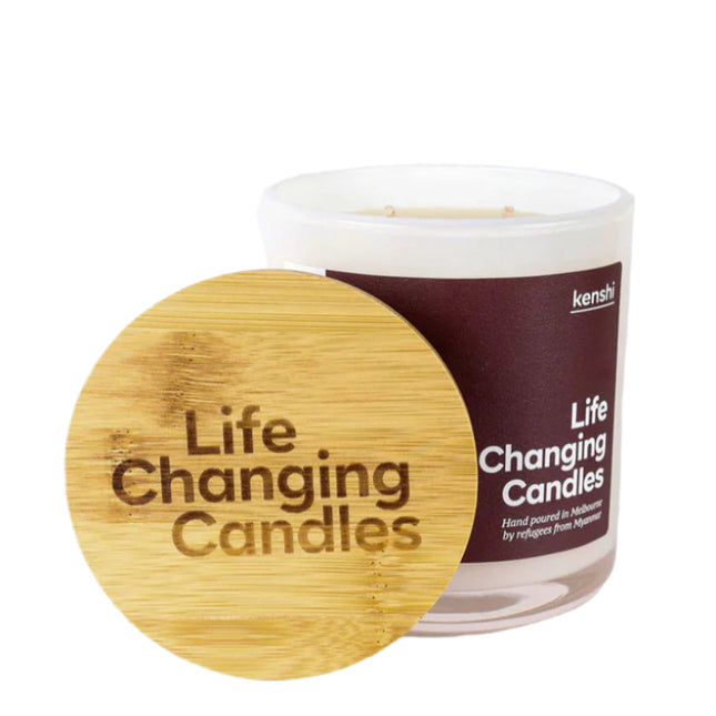 Zumi Kenshi Candle Sandalwood and Amber 400g