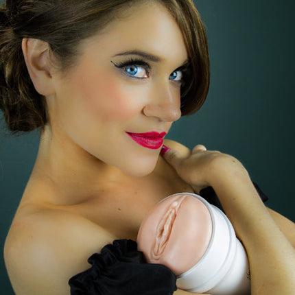 Spider PornStar Pussy Lucie Bee white - OhYouLuckyDuck.com.au