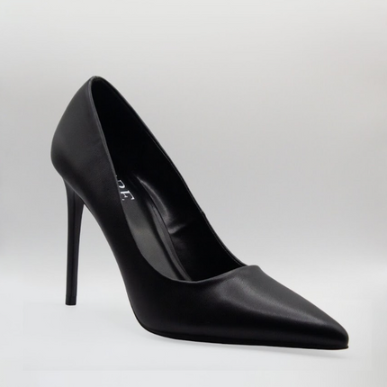 Laure 10cm Closed High Heel Black