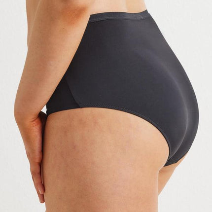 Kayser Smooth All Over Lace Full Brief - Black