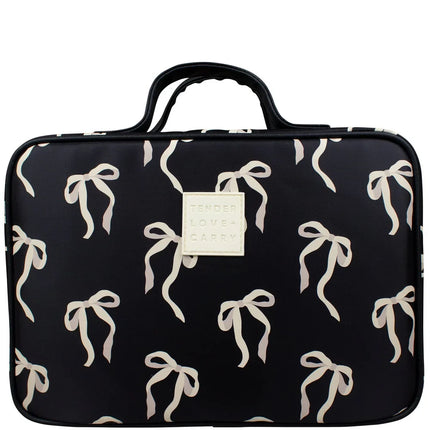 Tender Love Carry Oat And Black Bow Hanging Washbag