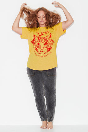 17 Sunday Big Face Cat Graphic T Shirt