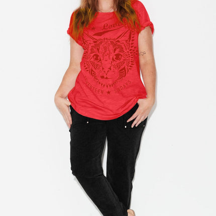 17 Sunday Cat Face Graphic T Shirt