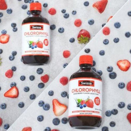 Swisse Ultiboost Chlorophyll Mixed Berry 500mL - OhYouLuckyDuck.com.au