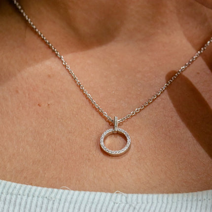 Memoriajewels Sterling Silver Round Circle Necklace With Zirconia