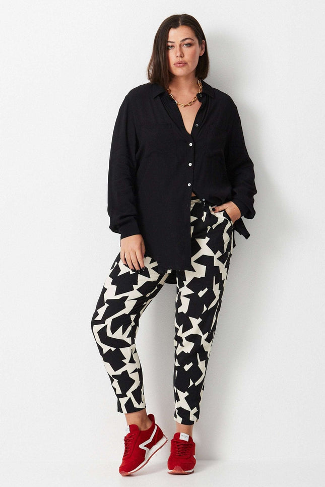17 Sunday Relaxed Fit Casual Shirt