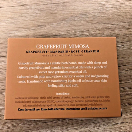 Wild Emery Bath Bomb Grapefruit Mimosa 140G