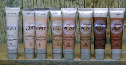 Maybelline Dream Velvet Soft Matte Foundation 40 Nude 30 ml